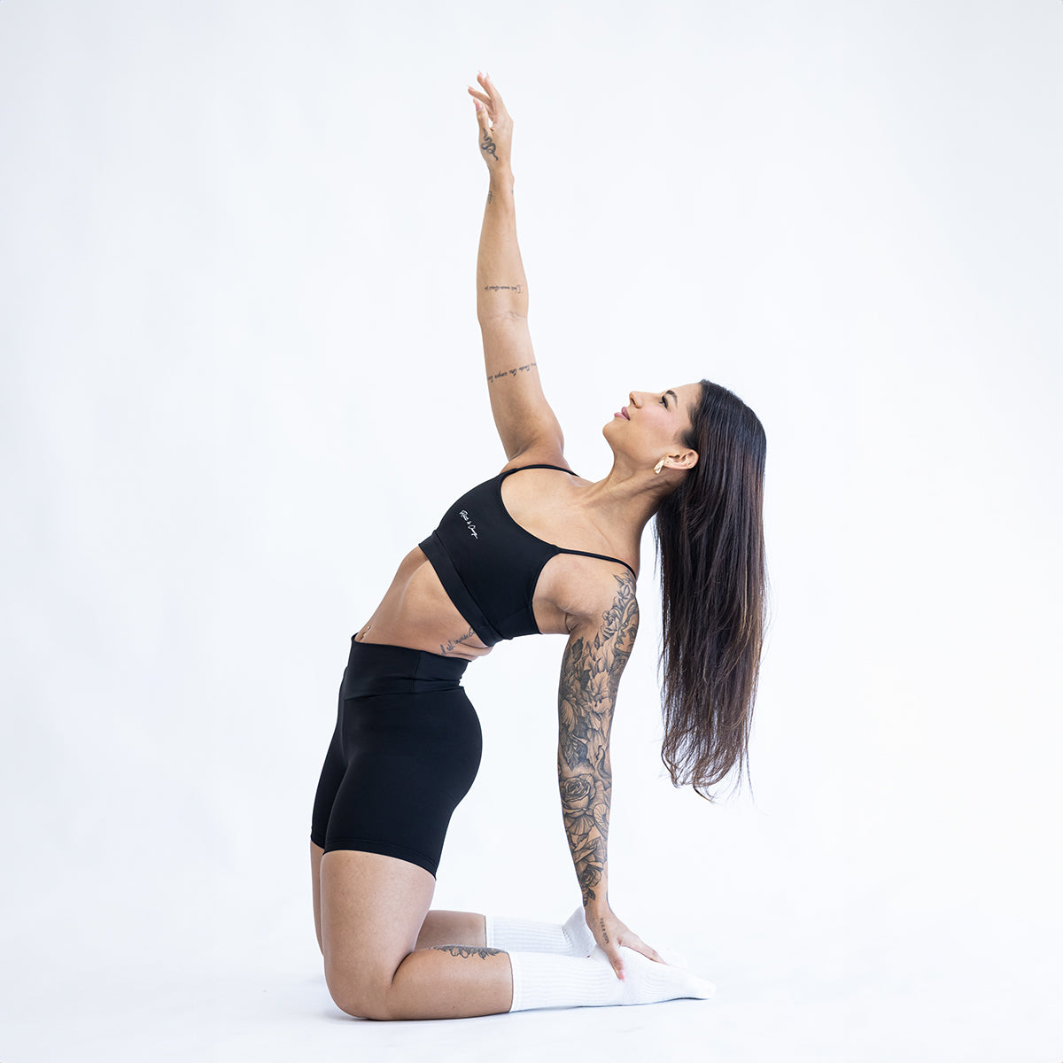 Shorts Blackout Preto R&C