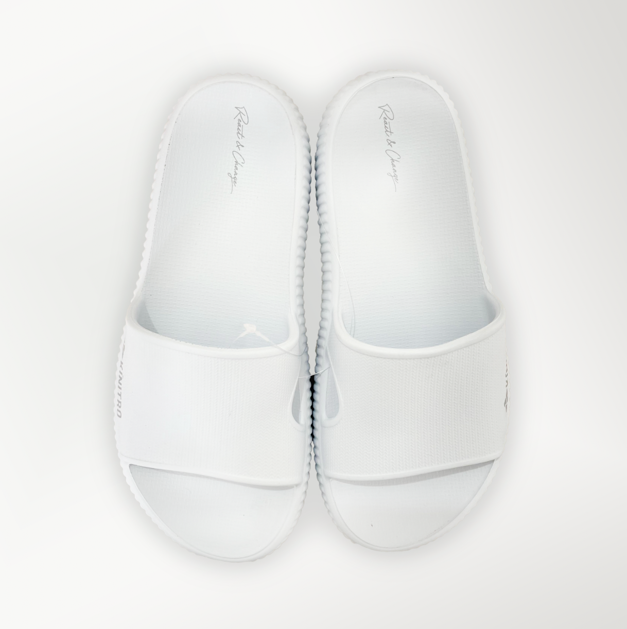 Chinelo Nuvem Branco Kínitro