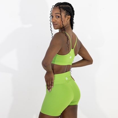 Conjunto Charme Feminino – Shorts Blackout Cintura Transpassada + Top Alcinha | Kínitro
