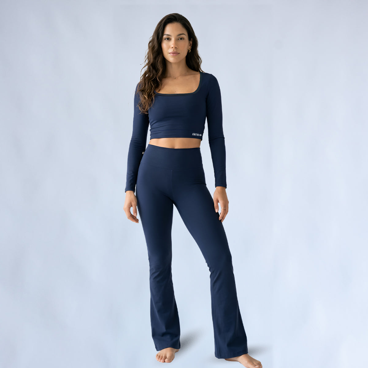 Cropped Manga Longa Azul Navy ESSENCIAL ✦