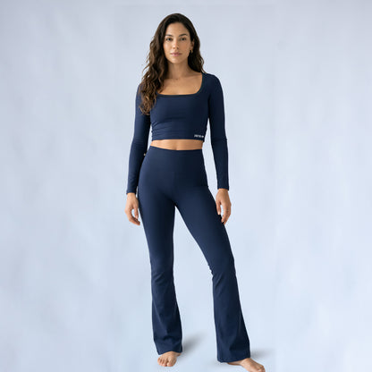 Cropped Manga Longa Azul Navy ESSENCIAL ✦