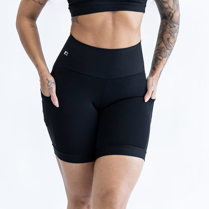 Shorts Blackout com Bolso Preto R&C