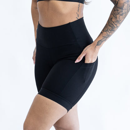 Shorts Blackout com Bolso Preto R&C