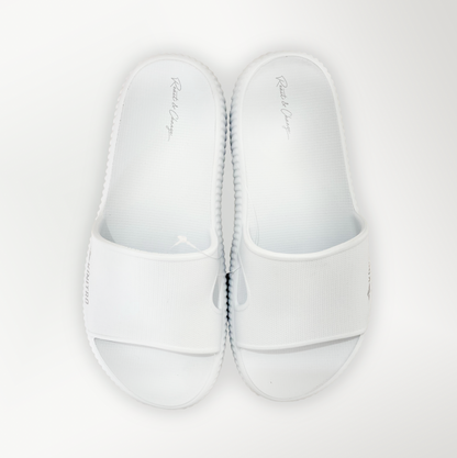 Chinelo Nuvem Branco Kínitro