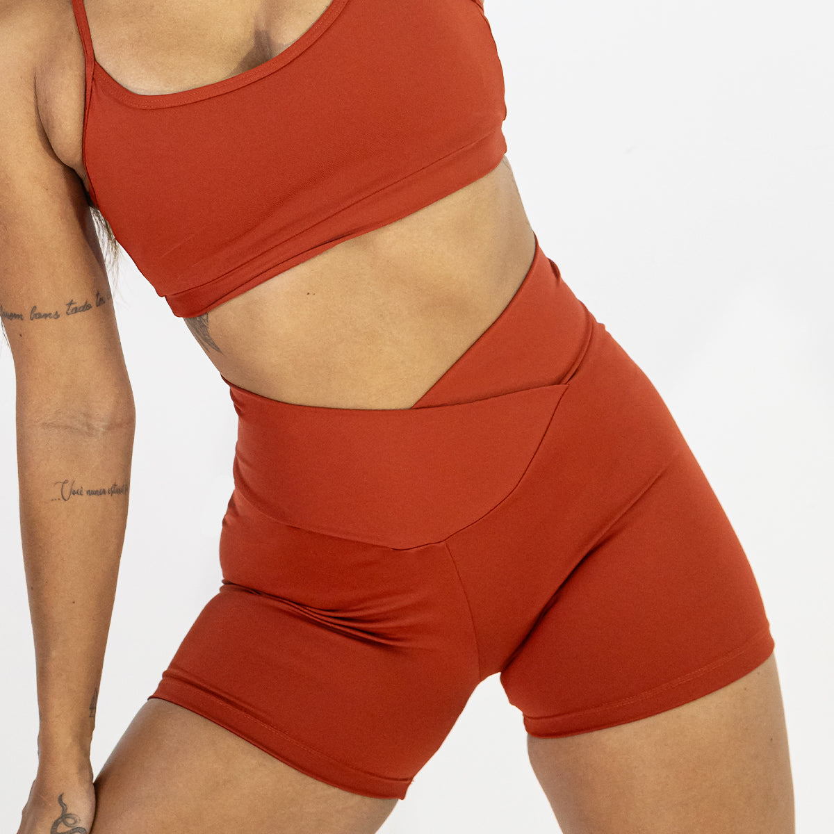 Shorts Open Blackout Transpassado Ocre
